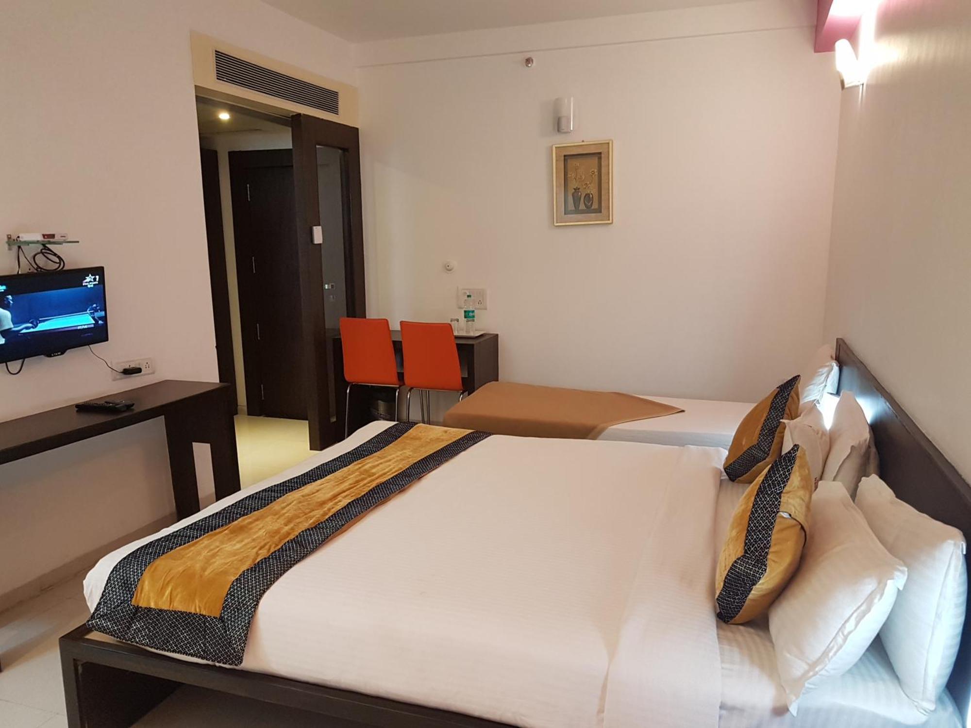 Hotel Golden View Shirdi Eksteriør bilde