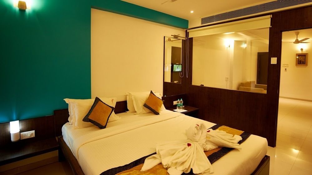 Hotel Golden View Shirdi Eksteriør bilde