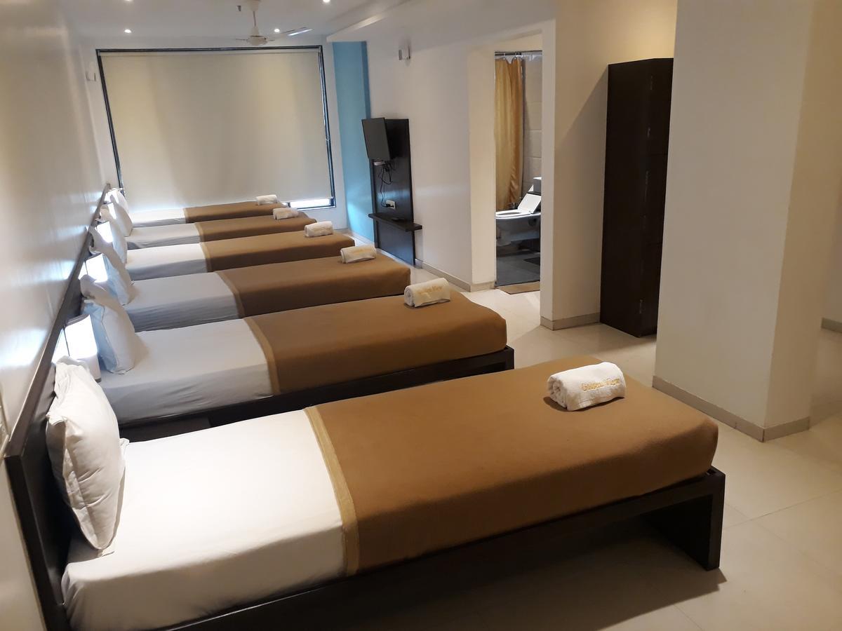 Hotel Golden View Shirdi Eksteriør bilde