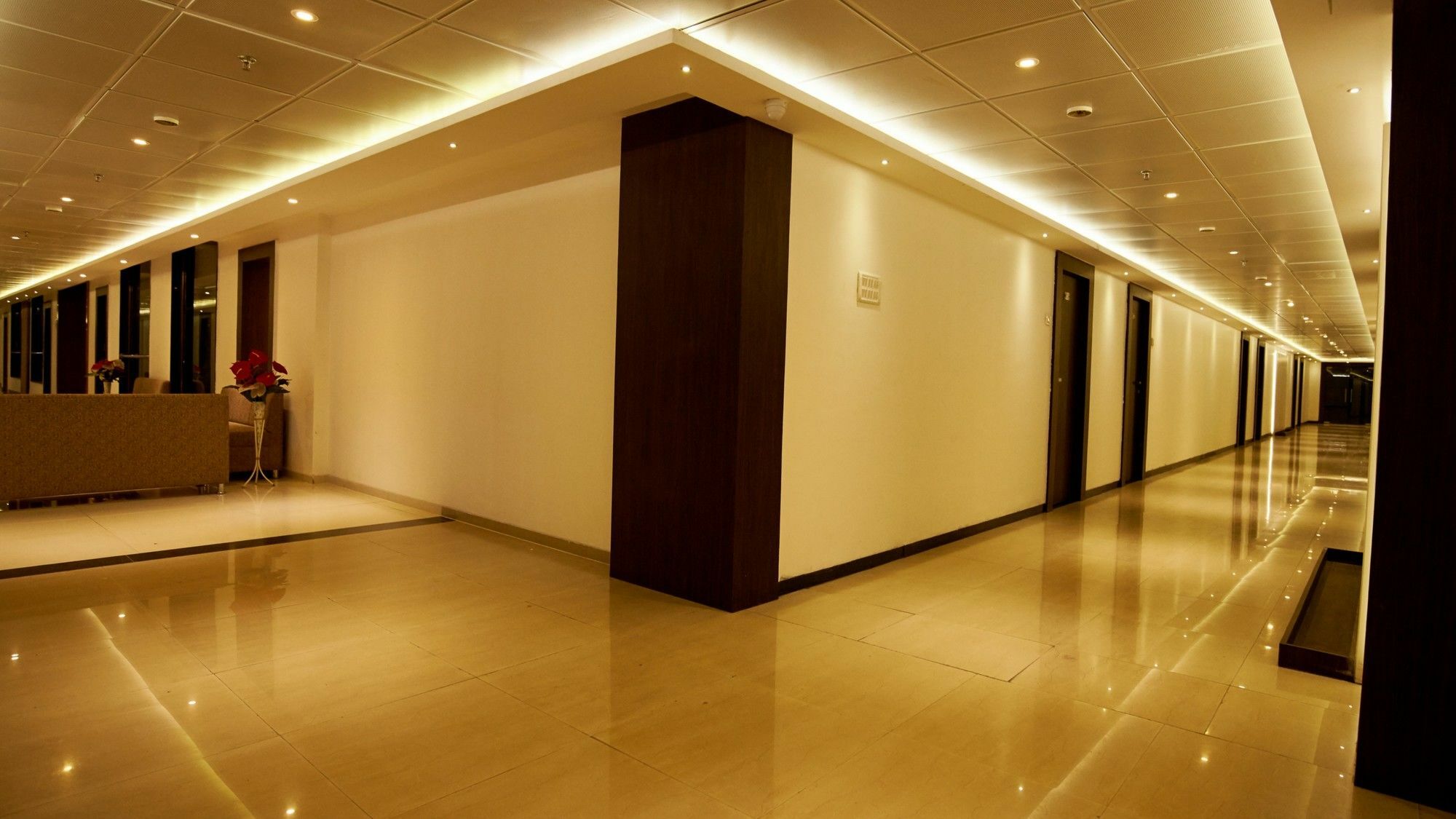 Hotel Golden View Shirdi Eksteriør bilde